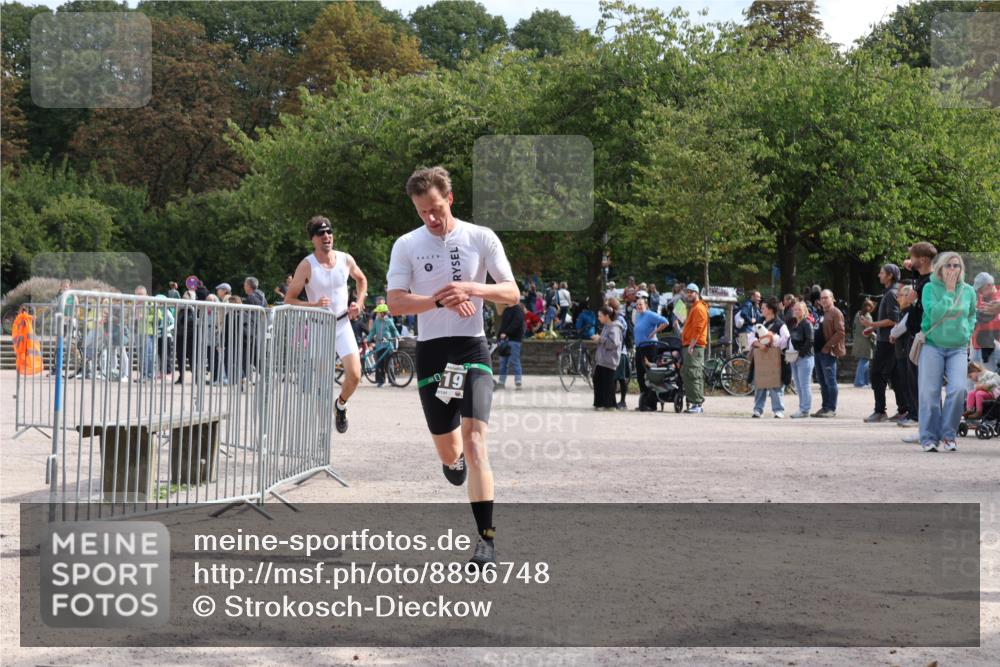 14.09.2025 - Stadtparktriathlon Strokosch-Dieckow http://msf.ph/oto/8896748 14.09.2025 13:03:26 Ziel 1158, 1219 meine-sportfotos.de