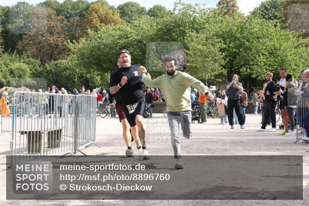 14.09.2025 - Stadtparktriathlon Strokosch-Dieckow http://msf.ph/oto/8896760 14.09.2025 13:03:48 Ziel 1192 meine-sportfotos.de