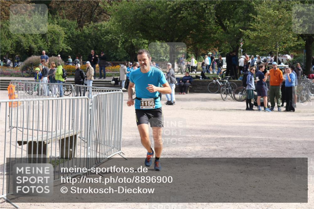 14.09.2025 - Stadtparktriathlon Strokosch-Dieckow http://msf.ph/oto/8896900 14.09.2025 13:11:26 Ziel 1149, 1156 meine-sportfotos.de