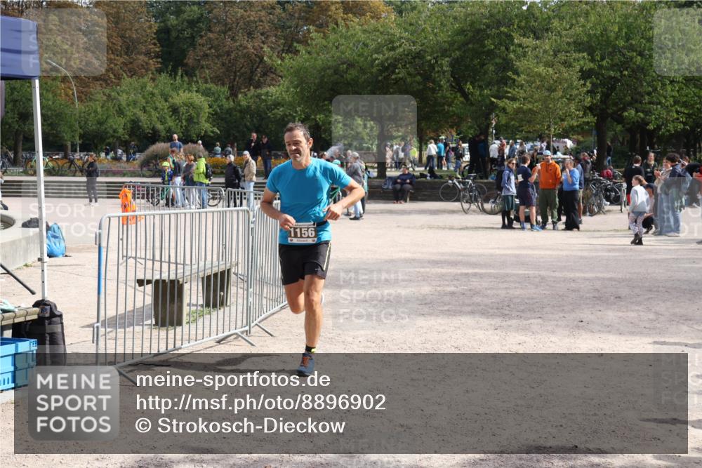 14.09.2025 - Stadtparktriathlon Strokosch-Dieckow http://msf.ph/oto/8896902 14.09.2025 13:11:27 Ziel 1149, 1156 meine-sportfotos.de