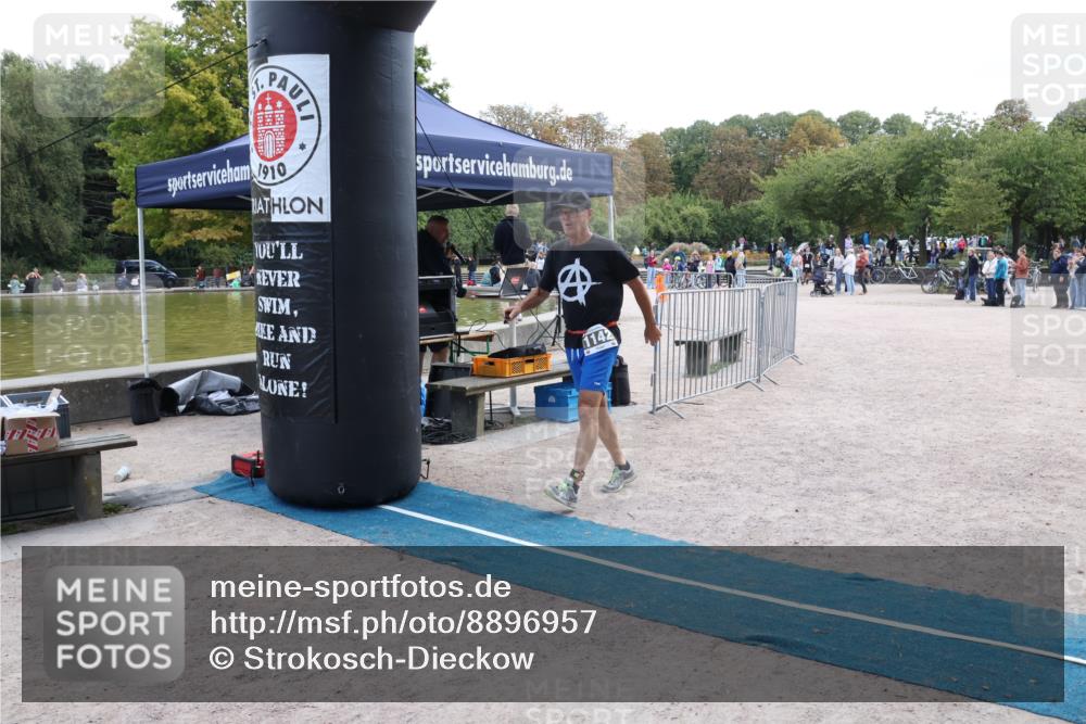 14.09.2025 - Stadtparktriathlon Strokosch-Dieckow http://msf.ph/oto/8896957 14.09.2025 13:17:46 Ziel 1134, 1142 meine-sportfotos.de