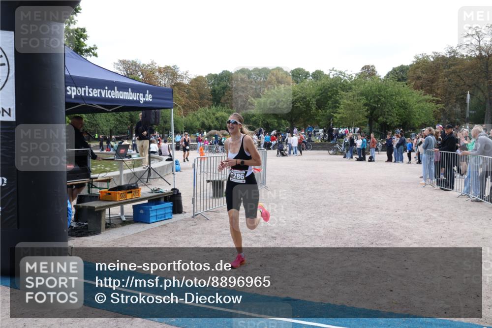 14.09.2025 - Stadtparktriathlon Strokosch-Dieckow http://msf.ph/oto/8896965 14.09.2025 13:17:58 Ziel 1126, 1286 meine-sportfotos.de