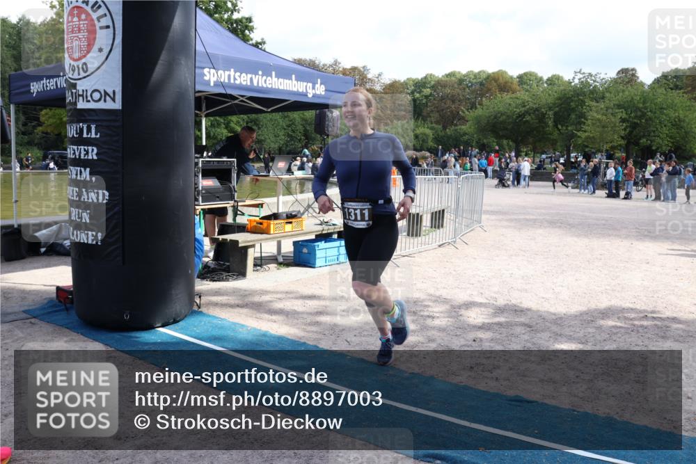 14.09.2025 - Stadtparktriathlon Strokosch-Dieckow http://msf.ph/oto/8897003 14.09.2025 13:19:18 Ziel 1311 meine-sportfotos.de