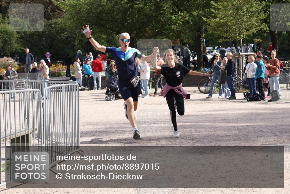 14.09.2025 - Stadtparktriathlon Strokosch-Dieckow http://msf.ph/oto/8897015 14.09.2025 13:19:37 Ziel 1157, 1204, 1301 meine-sportfotos.de