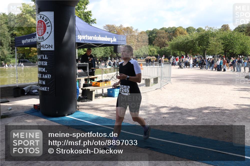 14.09.2025 - Stadtparktriathlon Strokosch-Dieckow http://msf.ph/oto/8897033 14.09.2025 13:20:03 Ziel 1245 meine-sportfotos.de