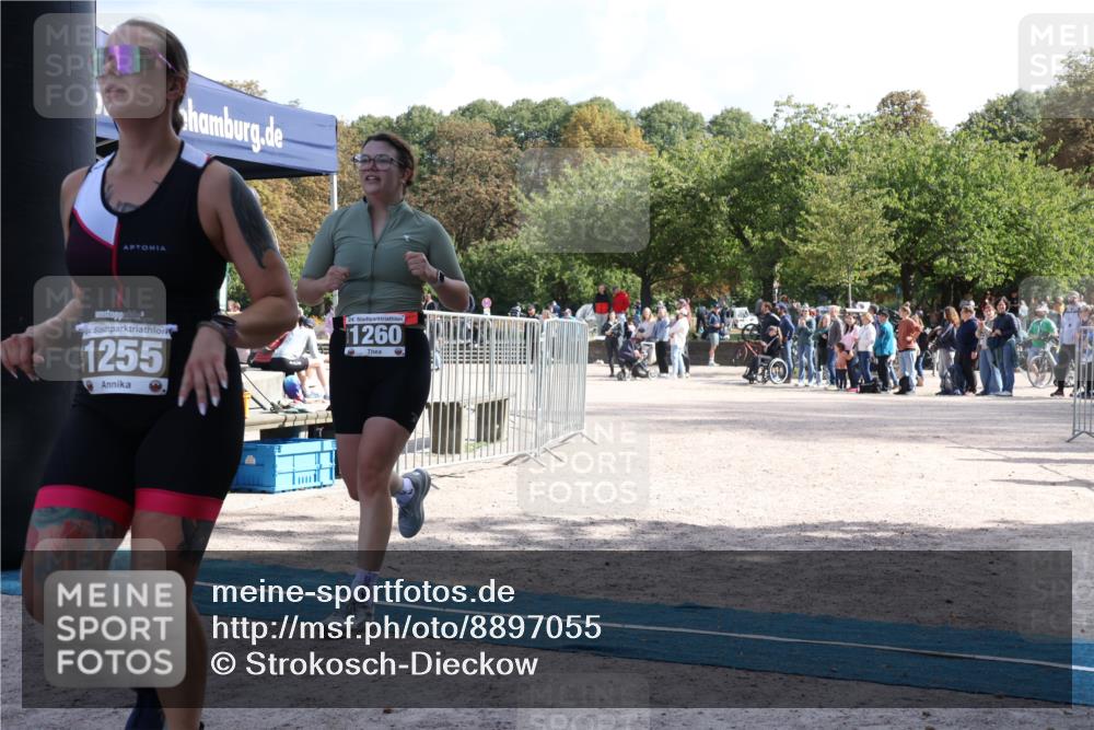 14.09.2025 - Stadtparktriathlon Strokosch-Dieckow http://msf.ph/oto/8897055 14.09.2025 13:25:06 Ziel 1255, 1260 meine-sportfotos.de