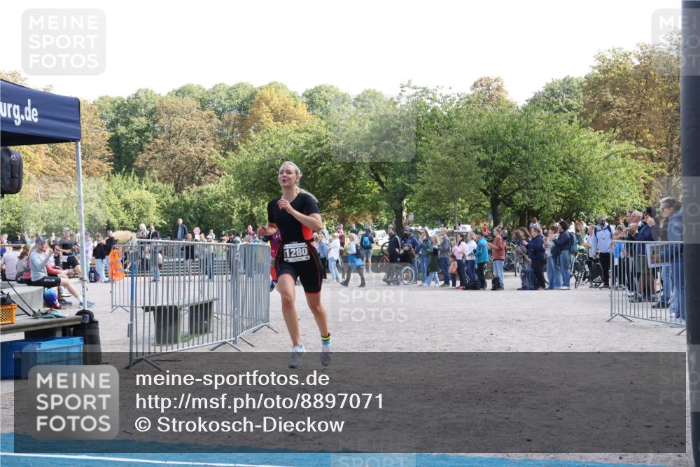14.09.2025 - Stadtparktriathlon Strokosch-Dieckow http://msf.ph/oto/8897071 14.09.2025 13:25:58 Ziel 1280, 1315, 1382 meine-sportfotos.de