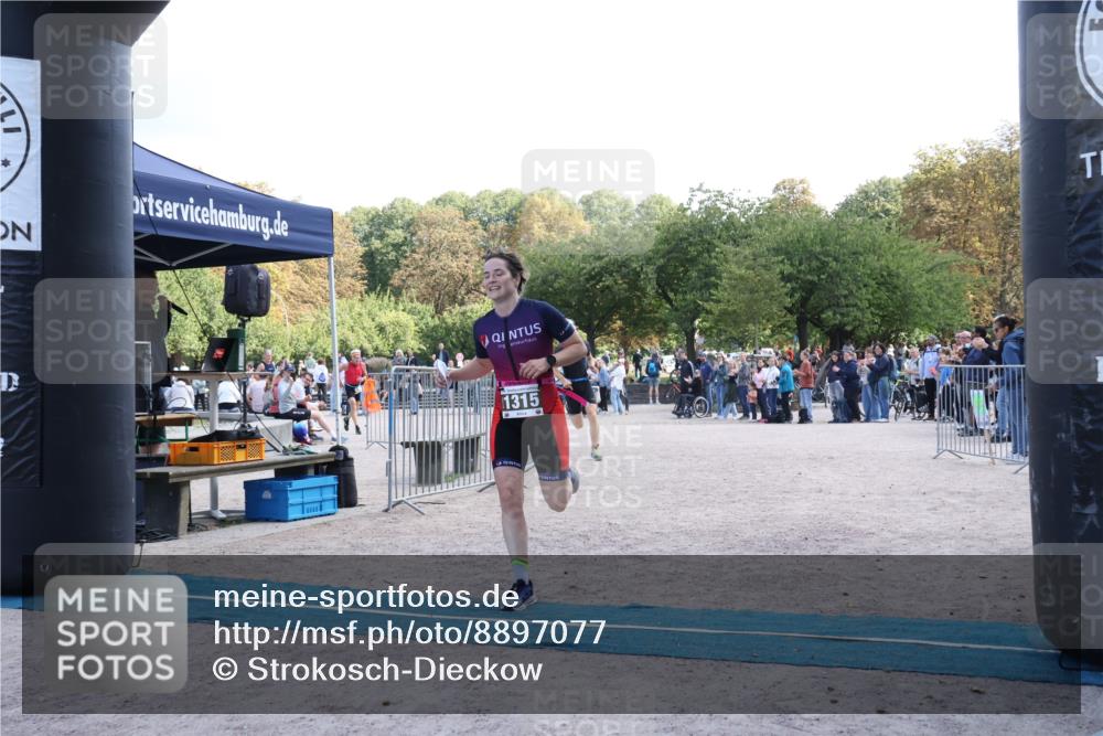 14.09.2025 - Stadtparktriathlon Strokosch-Dieckow http://msf.ph/oto/8897077 14.09.2025 13:26:00 Ziel 1280, 1315, 1382, 1417 meine-sportfotos.de