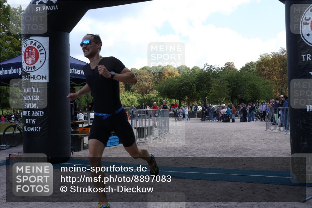 14.09.2025 - Stadtparktriathlon Strokosch-Dieckow http://msf.ph/oto/8897083 14.09.2025 13:26:02 Ziel 1208, 1280, 1315, 1382, 1417 meine-sportfotos.de