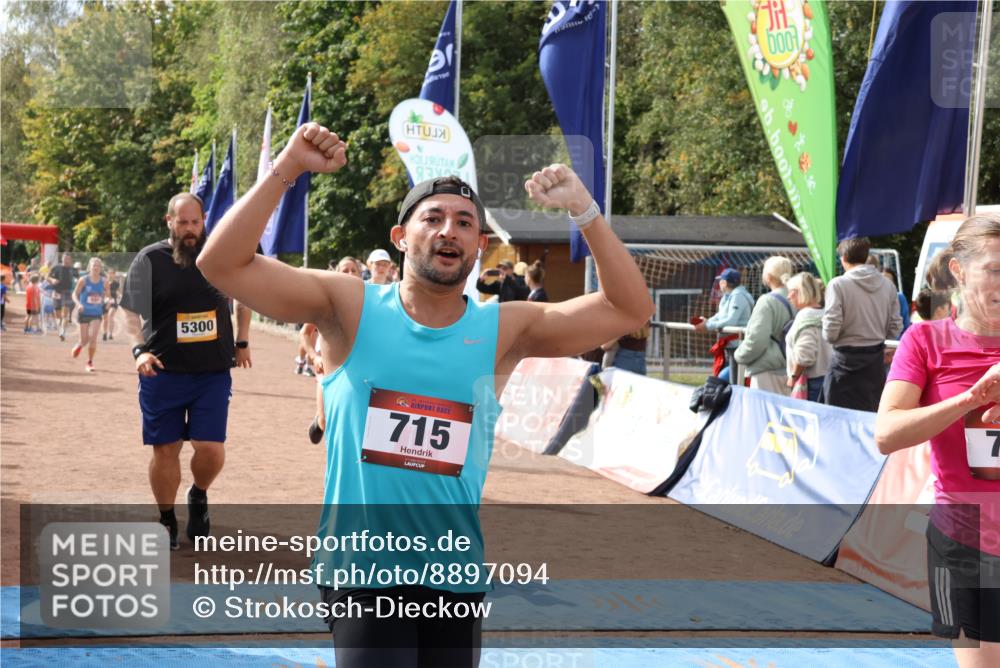 14.09.2025 - Airport Race Strokosch-Dieckow http://msf.ph/oto/8897094 14.09.2025 12:21:13 Ziel 8, 81, 313, 642, 689, 715, 794, 896, 1519, 5300, 5495, 5545 meine-sportfotos.de