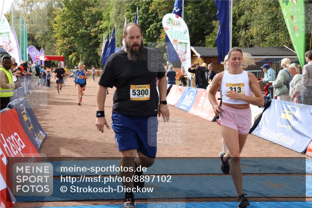 14.09.2025 - Airport Race Strokosch-Dieckow http://msf.ph/oto/8897102 14.09.2025 12:21:14 Ziel 8, 81, 313, 642, 689, 715, 794, 896, 1519, 5300, 5495 meine-sportfotos.de