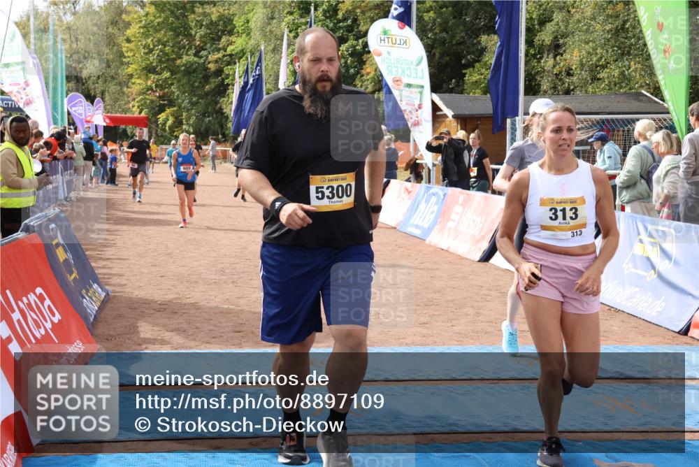 14.09.2025 - Airport Race Strokosch-Dieckow http://msf.ph/oto/8897109 14.09.2025 12:21:14 Ziel 8, 81, 313, 642, 689, 715, 794, 896, 1519, 5300, 5495 meine-sportfotos.de