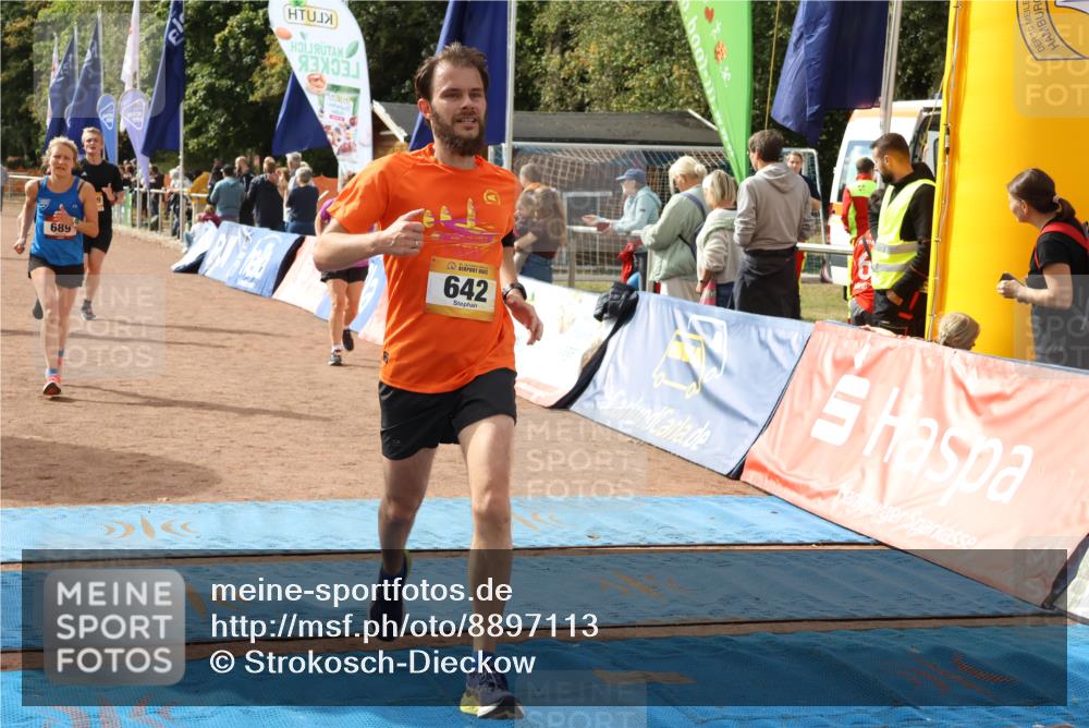14.09.2025 - Airport Race Strokosch-Dieckow http://msf.ph/oto/8897113 14.09.2025 12:21:17 Ziel 8, 81, 313, 642, 689, 878, 896, 1519, 5300, 5495 meine-sportfotos.de