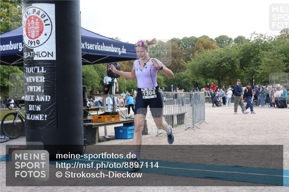 14.09.2025 - Stadtparktriathlon Strokosch-Dieckow http://msf.ph/oto/8897114 14.09.2025 13:26:48 Ziel 1304 meine-sportfotos.de
