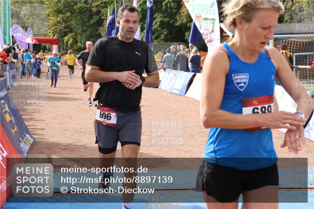 14.09.2025 - Airport Race Strokosch-Dieckow http://msf.ph/oto/8897139 14.09.2025 12:21:20 Ziel 8, 642, 689, 878, 896, 1519, 5495 meine-sportfotos.de