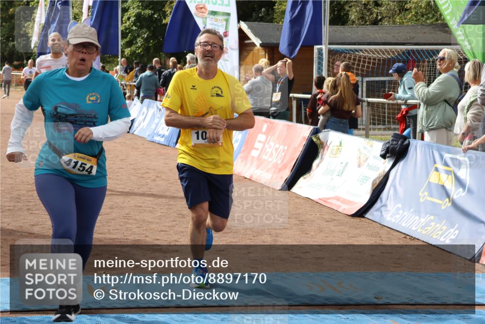 14.09.2025 - Airport Race Strokosch-Dieckow http://msf.ph/oto/8897170 14.09.2025 12:21:31 Ziel 683, 1033, 1930, 4154, 5160 meine-sportfotos.de