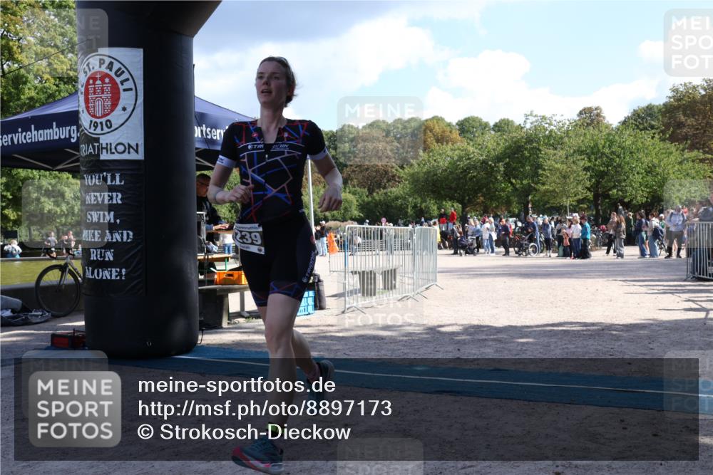 14.09.2025 - Stadtparktriathlon Strokosch-Dieckow http://msf.ph/oto/8897173 14.09.2025 13:31:09 Ziel 1239 meine-sportfotos.de