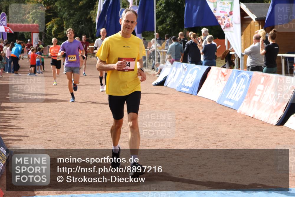 14.09.2025 - Airport Race Strokosch-Dieckow http://msf.ph/oto/8897216 14.09.2025 12:21:40 Ziel 34, 684, 1051, 1551, 1930, 4038 meine-sportfotos.de