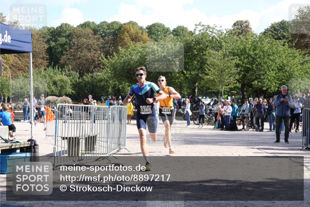 14.09.2025 - Stadtparktriathlon Strokosch-Dieckow http://msf.ph/oto/8897217 14.09.2025 13:32:27 Ziel 1264, 1369, 1411 meine-sportfotos.de