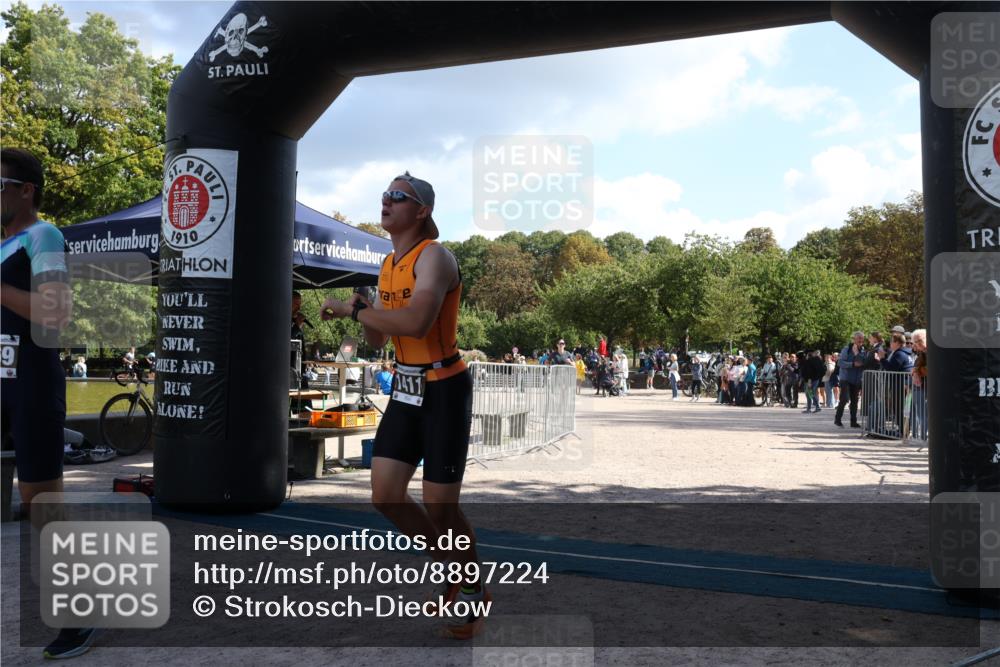 14.09.2025 - Stadtparktriathlon Strokosch-Dieckow http://msf.ph/oto/8897224 14.09.2025 13:32:29 Ziel 1264, 1369, 1411 meine-sportfotos.de