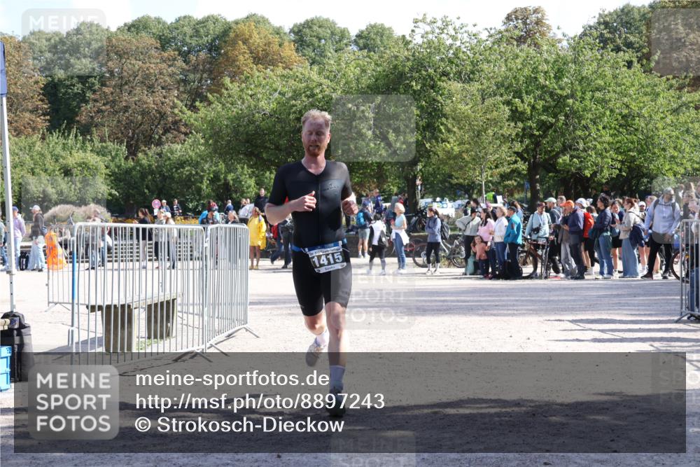 14.09.2025 - Stadtparktriathlon Strokosch-Dieckow http://msf.ph/oto/8897243 14.09.2025 13:32:45 Ziel 1347, 1415 meine-sportfotos.de