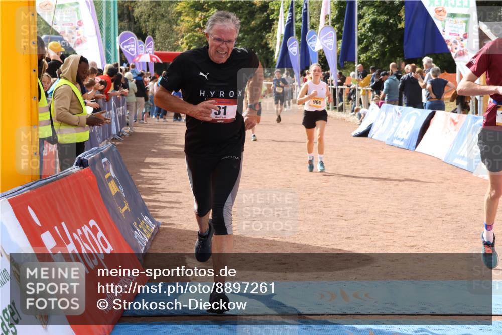 14.09.2025 - Airport Race Strokosch-Dieckow http://msf.ph/oto/8897261 14.09.2025 12:21:49 Ziel 31, 721, 960, 1051, 1187, 1217, 1394, 4038 meine-sportfotos.de