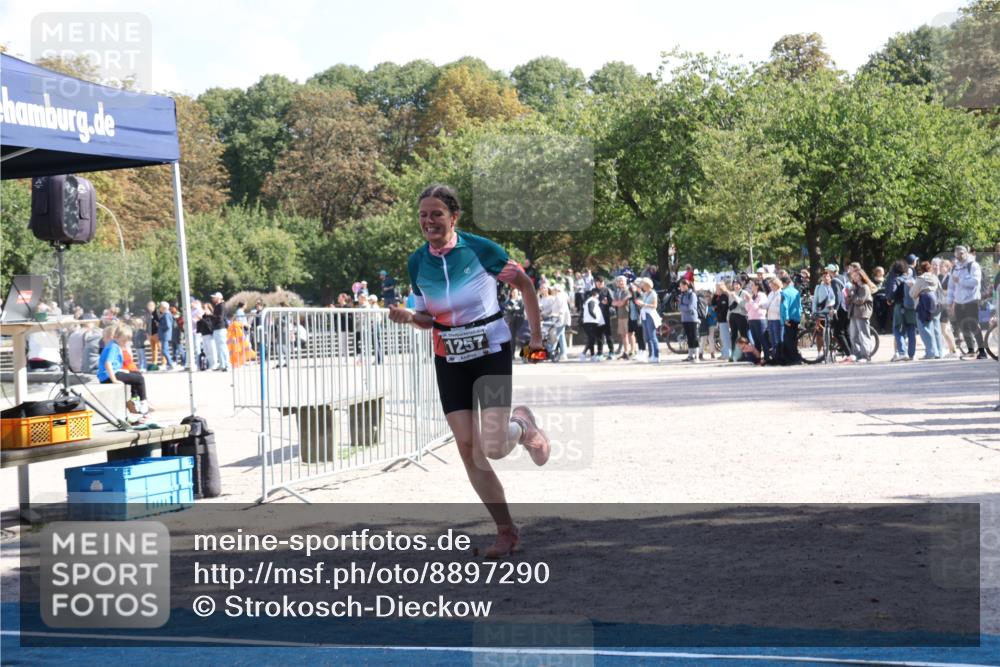 14.09.2025 - Stadtparktriathlon Strokosch-Dieckow http://msf.ph/oto/8897290 14.09.2025 13:33:42 Ziel 1257 meine-sportfotos.de