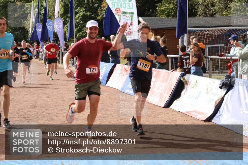 14.09.2025 - Airport Race Strokosch-Dieckow http://msf.ph/oto/8897301 14.09.2025 12:21:57 Ziel 435, 573, 721, 1187, 1201, 1394, 1410, 5001 meine-sportfotos.de