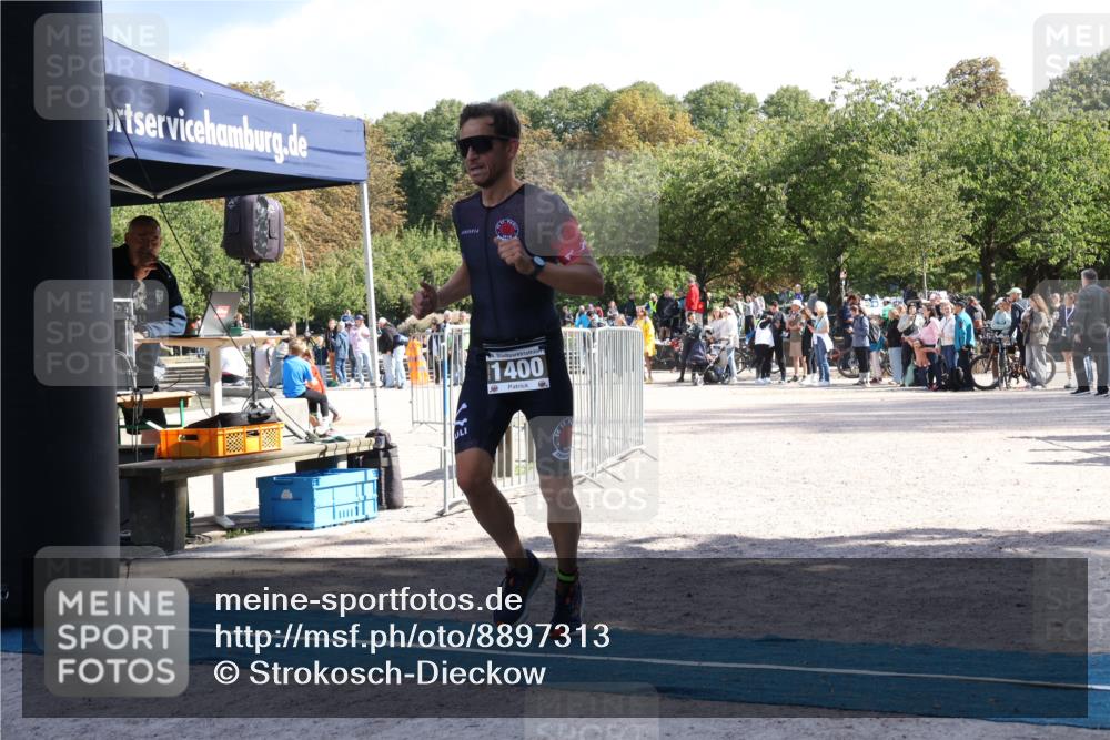 14.09.2025 - Stadtparktriathlon Strokosch-Dieckow http://msf.ph/oto/8897313 14.09.2025 13:34:04 Ziel 1400 meine-sportfotos.de