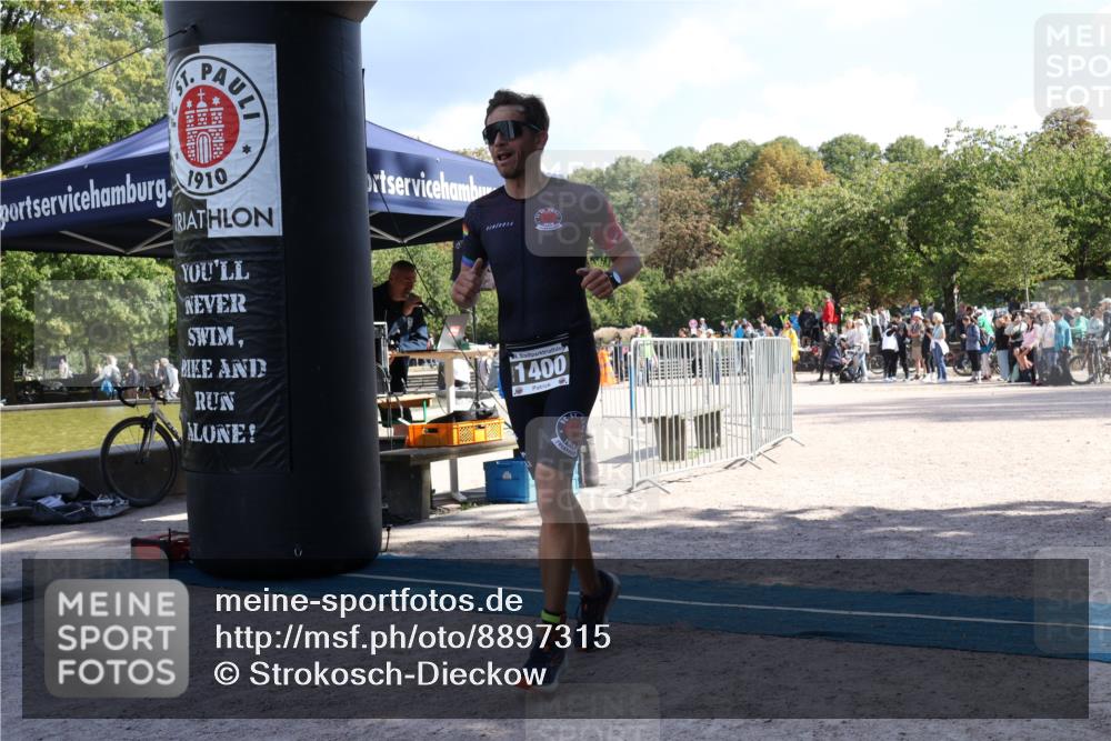 14.09.2025 - Stadtparktriathlon Strokosch-Dieckow http://msf.ph/oto/8897315 14.09.2025 13:34:04 Ziel 1400 meine-sportfotos.de