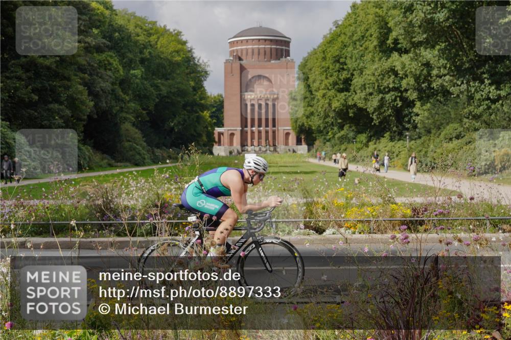 14.09.2025 - Stadtparktriathlon Michael Burmester http://msf.ph/oto/8897333 14.09.2025 12:35:37 Radfahren 1252, 1296, 1303, 1385, 1391, 1400, 1415 meine-sportfotos.de
