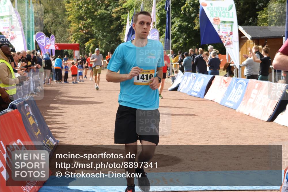 14.09.2025 - Airport Race Strokosch-Dieckow http://msf.ph/oto/8897341 14.09.2025 12:21:59 Ziel 431, 435, 573, 721, 1187, 1201, 1410, 4261, 5001, 5410 meine-sportfotos.de