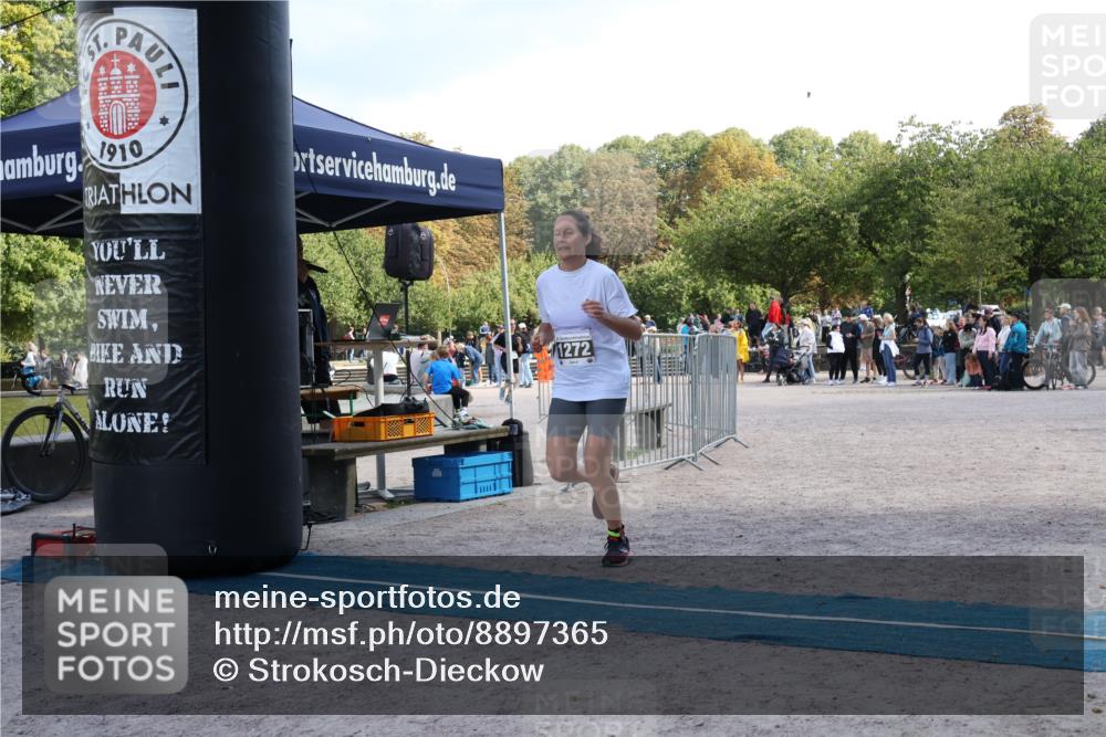 14.09.2025 - Stadtparktriathlon Strokosch-Dieckow http://msf.ph/oto/8897365 14.09.2025 13:34:50 Ziel 1272, 1316 meine-sportfotos.de