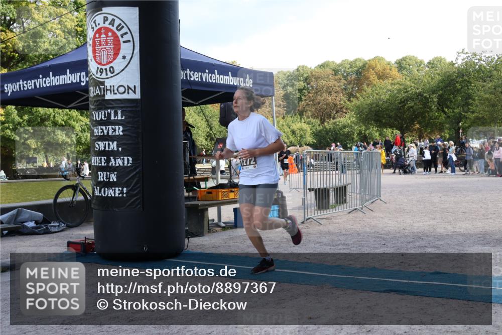 14.09.2025 - Stadtparktriathlon Strokosch-Dieckow http://msf.ph/oto/8897367 14.09.2025 13:34:50 Ziel 1272, 1316 meine-sportfotos.de