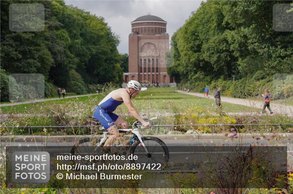 14.09.2025 - Stadtparktriathlon Michael Burmester http://msf.ph/oto/8897422 14.09.2025 12:37:23 Radfahren 1142, 1169, 1283, 1322, 1367, 1381, 1404, 1407 meine-sportfotos.de