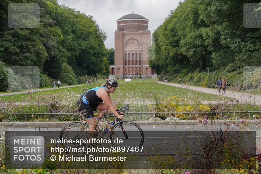 14.09.2025 - Stadtparktriathlon Michael Burmester http://msf.ph/oto/8897467 14.09.2025 12:38:00 Radfahren 1134, 1197, 1231, 1241, 1308, 1392, 1396 meine-sportfotos.de