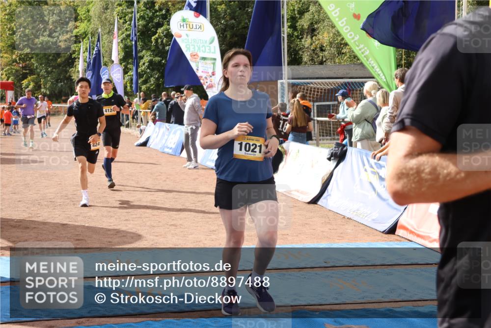 14.09.2025 - Airport Race Strokosch-Dieckow http://msf.ph/oto/8897488 14.09.2025 12:22:16 Ziel 18, 664, 1021, 1565, 4115, 4124, 4245 meine-sportfotos.de