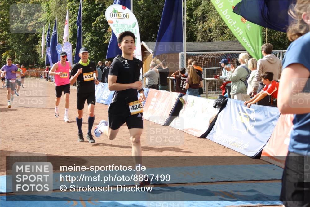 14.09.2025 - Airport Race Strokosch-Dieckow http://msf.ph/oto/8897499 14.09.2025 12:22:17 Ziel 18, 316, 664, 1021, 1565, 4115, 4124, 4245 meine-sportfotos.de