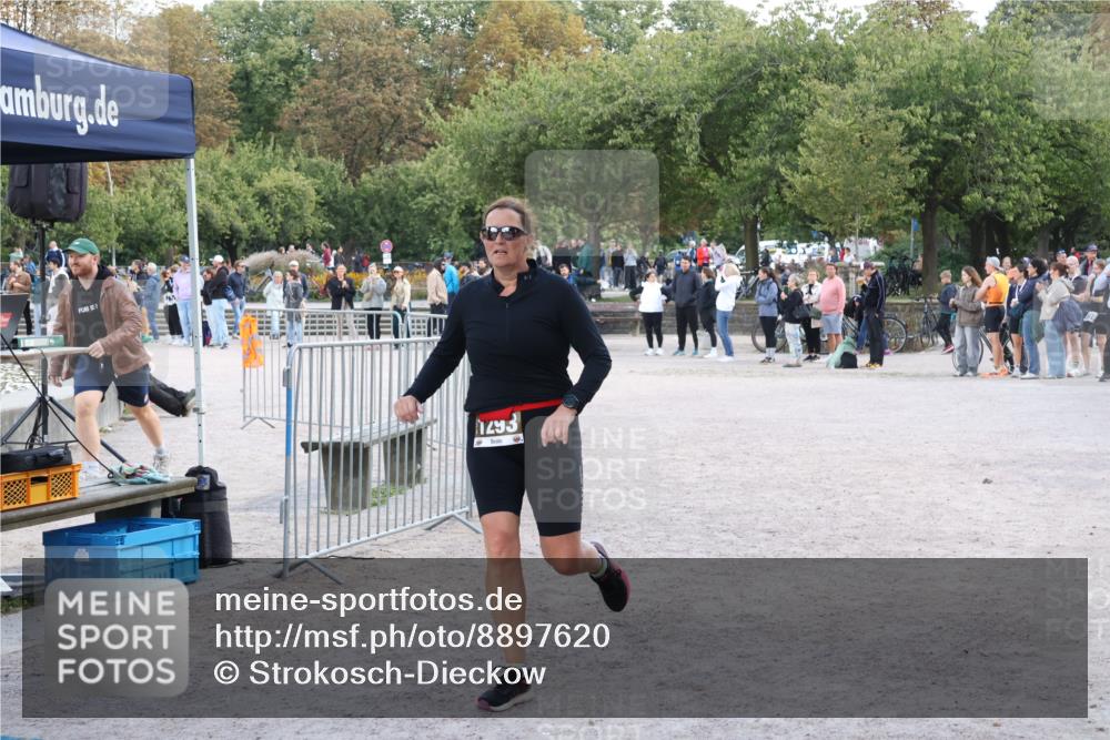14.09.2025 - Stadtparktriathlon Strokosch-Dieckow http://msf.ph/oto/8897620 14.09.2025 13:38:37 Ziel 1288, 1293, 1396 meine-sportfotos.de