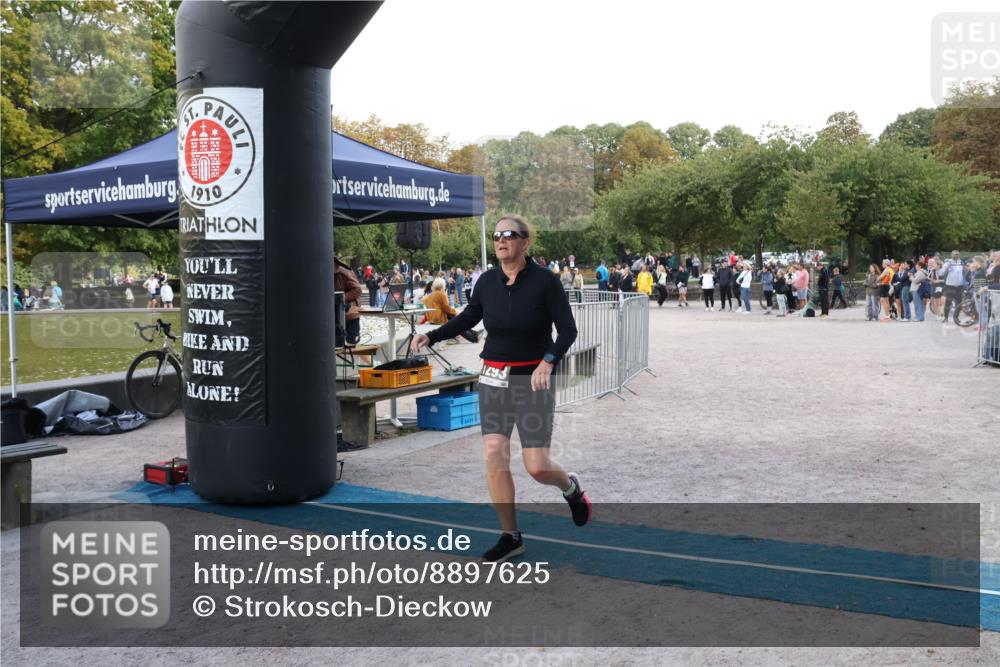 14.09.2025 - Stadtparktriathlon Strokosch-Dieckow http://msf.ph/oto/8897625 14.09.2025 13:38:38 Ziel 1288, 1293, 1396 meine-sportfotos.de