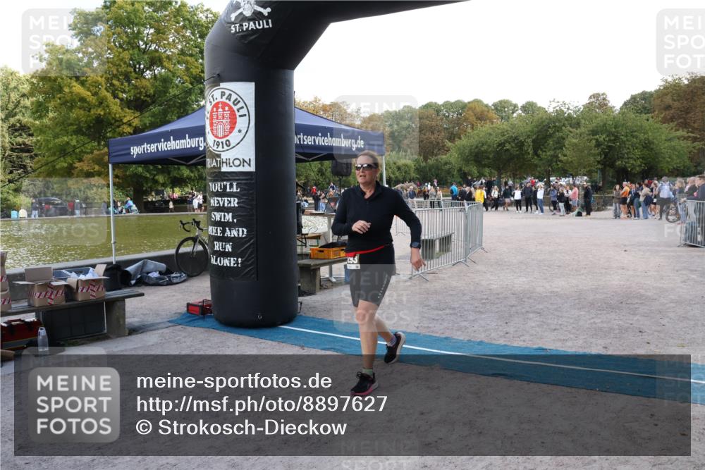 14.09.2025 - Stadtparktriathlon Strokosch-Dieckow http://msf.ph/oto/8897627 14.09.2025 13:38:38 Ziel 1288, 1293, 1396 meine-sportfotos.de