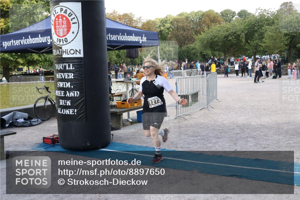 14.09.2025 - Stadtparktriathlon Strokosch-Dieckow http://msf.ph/oto/8897650 14.09.2025 13:39:01 Ziel 1273 meine-sportfotos.de