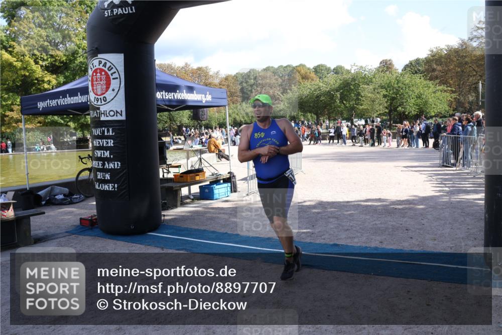14.09.2025 - Stadtparktriathlon Strokosch-Dieckow http://msf.ph/oto/8897707 14.09.2025 13:40:11 Ziel 1373 meine-sportfotos.de