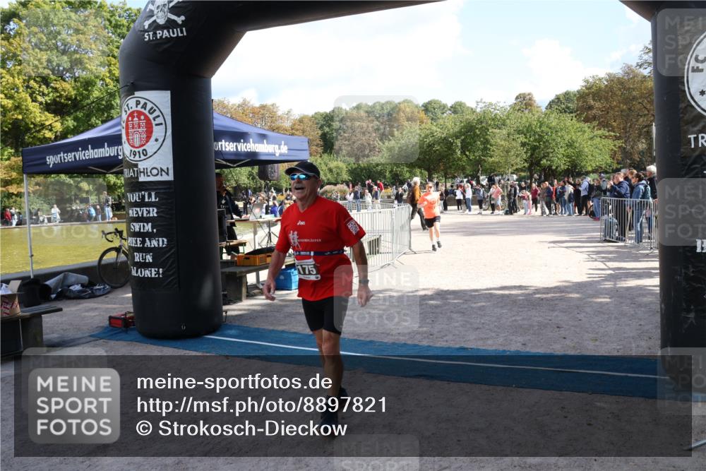 14.09.2025 - Stadtparktriathlon Strokosch-Dieckow http://msf.ph/oto/8897821 14.09.2025 13:41:31 Ziel 1175, 1295 meine-sportfotos.de