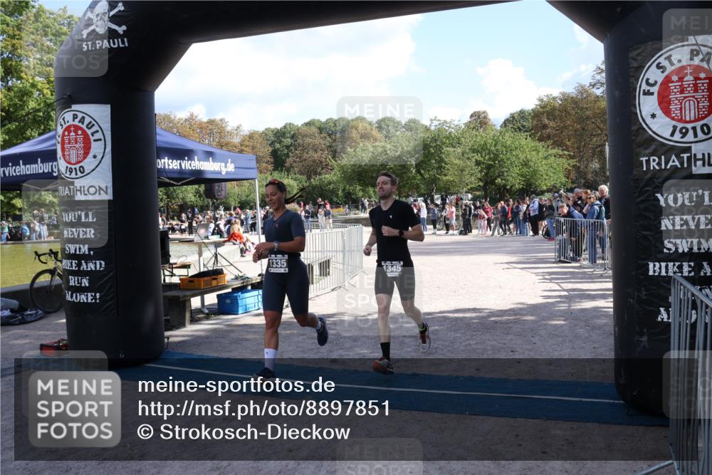 14.09.2025 - Stadtparktriathlon Strokosch-Dieckow http://msf.ph/oto/8897851 14.09.2025 13:41:39 Ziel 1295, 1335, 1340, 1345, 1598 meine-sportfotos.de