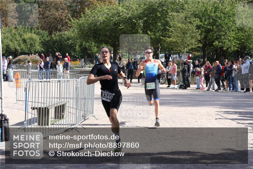14.09.2025 - Stadtparktriathlon Strokosch-Dieckow http://msf.ph/oto/8897860 14.09.2025 13:41:45 Ziel 1335, 1340, 1345, 1598 meine-sportfotos.de