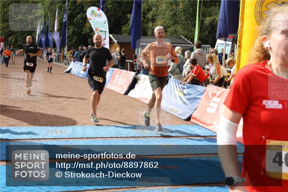 14.09.2025 - Airport Race Strokosch-Dieckow http://msf.ph/oto/8897862 14.09.2025 12:22:58 Ziel 184, 255, 452, 1347, 1667, 2053, 4034 meine-sportfotos.de