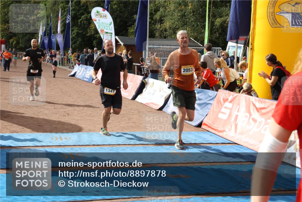 14.09.2025 - Airport Race Strokosch-Dieckow http://msf.ph/oto/8897878 14.09.2025 12:22:58 Ziel 184, 255, 452, 1347, 1667, 2053, 4034 meine-sportfotos.de