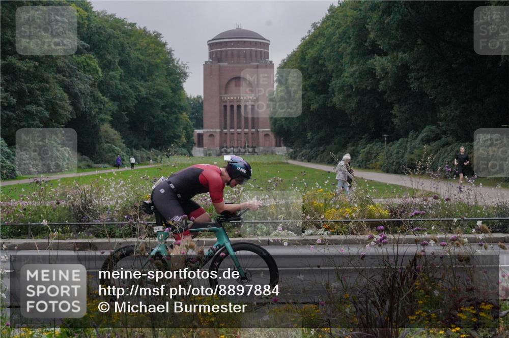 14.09.2025 - Stadtparktriathlon Michael Burmester http://msf.ph/oto/8897884 14.09.2025 09:02:25 Radfahren 318, 333, 339, 340, 342, 363, 366, 370, 371 meine-sportfotos.de