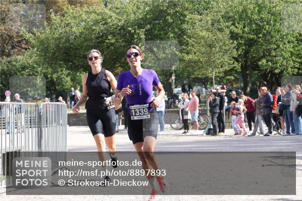 14.09.2025 - Stadtparktriathlon Strokosch-Dieckow http://msf.ph/oto/8897893 14.09.2025 13:42:03 Ziel 1236, 1339, 1342, 1605, 1611 meine-sportfotos.de